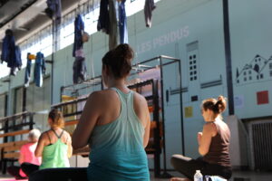 Yoga dans l&rsquo;expo Remonter au jour